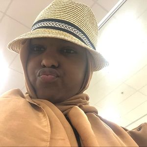 Meet your Posher, Ubah